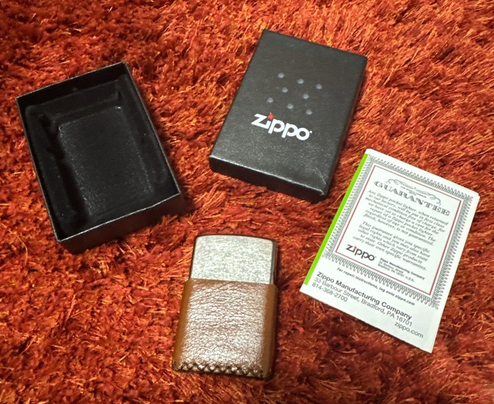 Zippo 207 Regular Street CHROME Lighter  w/ Leather Case