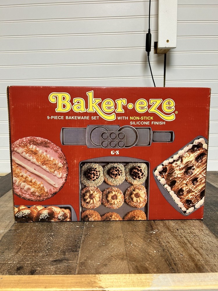Baker•eze 9 Piece Non-Stick Bakeware Set New In Box