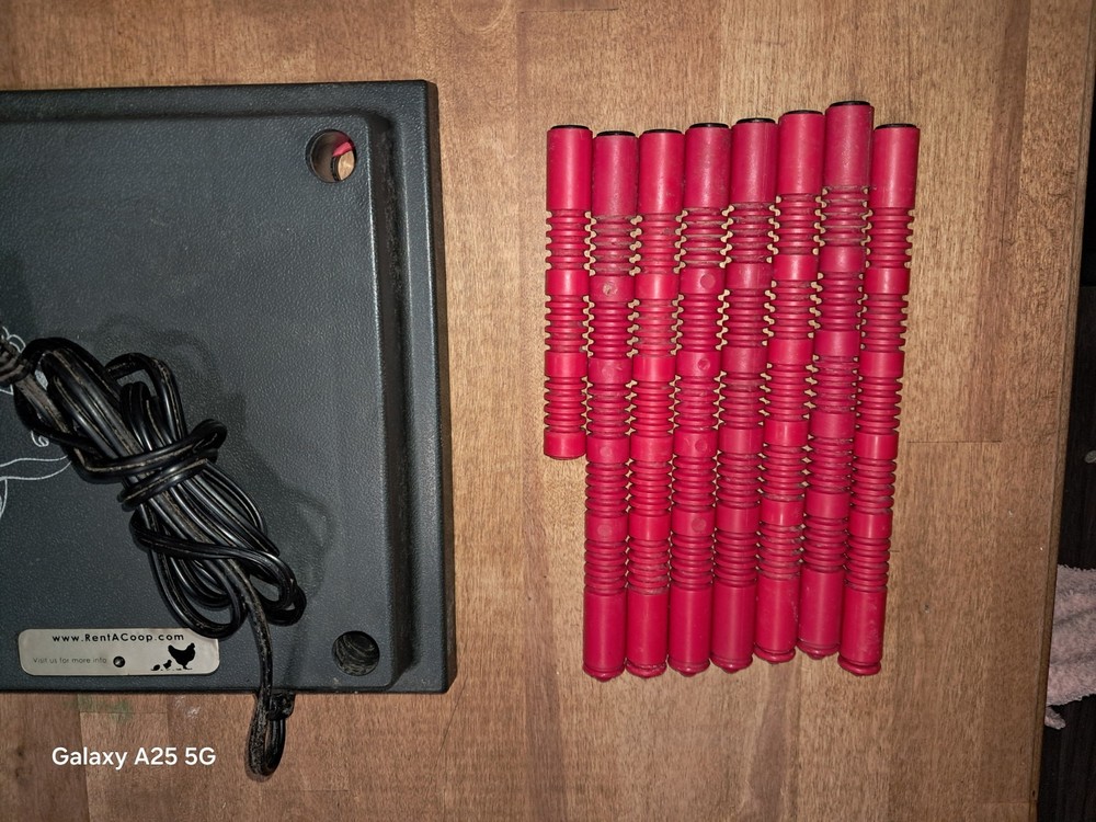 2 brooder box heaters one 10 inch, one 12 inch working as they should