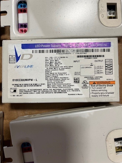 Universal Everline D10CC30UNVPW-L Universal EVERLINE Programmable LED Driver - 3