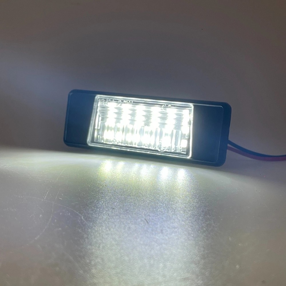 LED White License Plate Lights For Nissan Juke Navara Armada NV200 Infiniti Q50