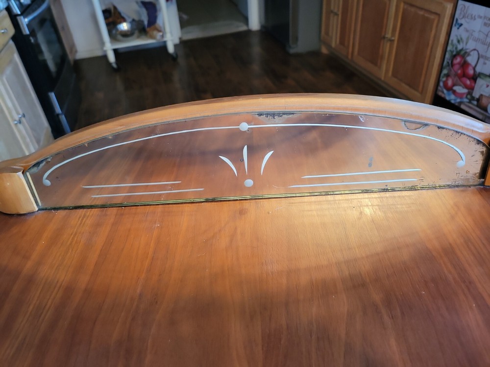 BUFFET CABINET ANTIQUE