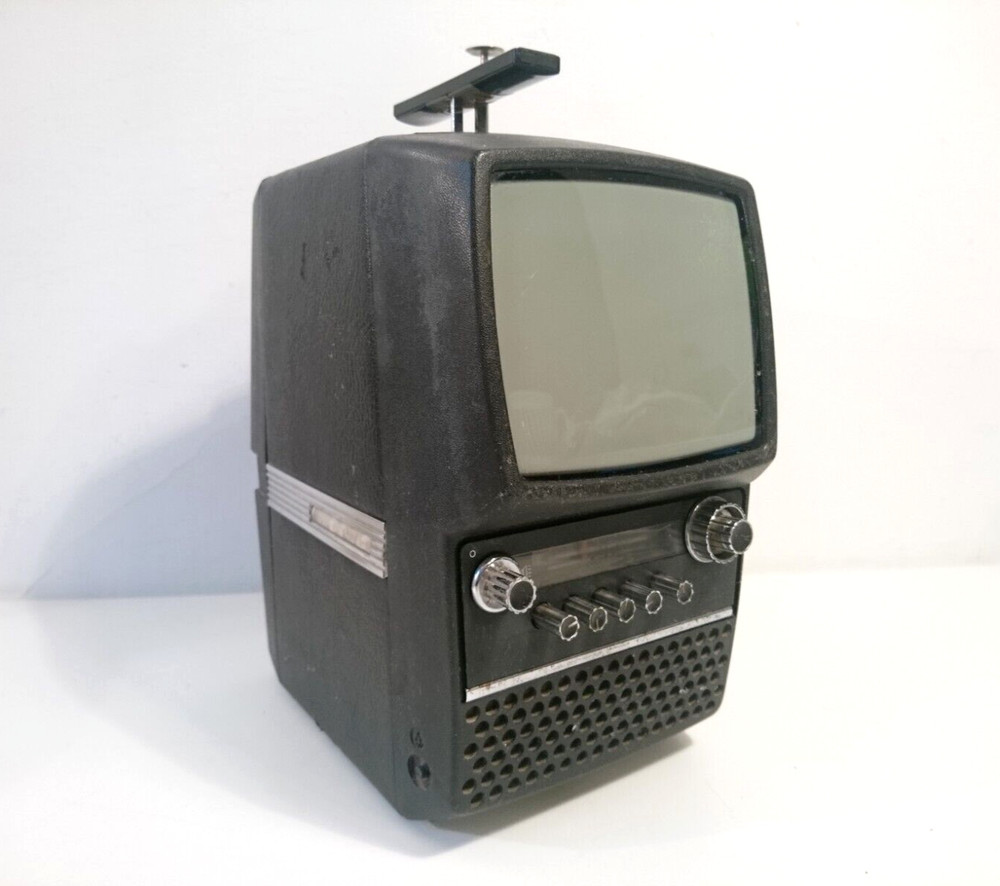 Vintage Portable Television SILELIS 403D Lithuania 1970s Space Age USSR