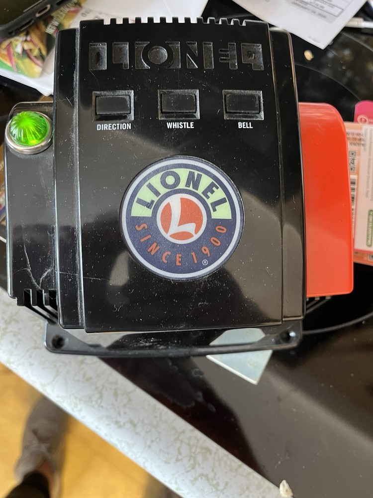 Lionel CW-80 with power supply pack