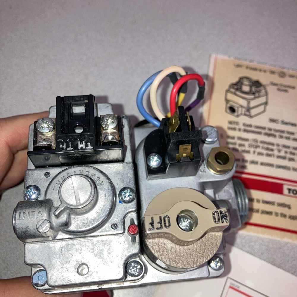 robertshaw gas valve for K Pilot Ignition System 700-061 24 Volt