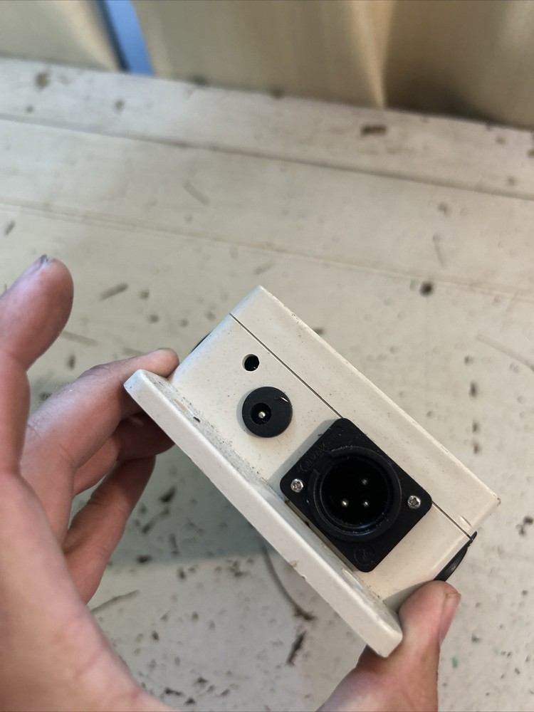 DMX Signal Amplifier 1000V for DMX512 Stage Light Controller Decoder Laser Light