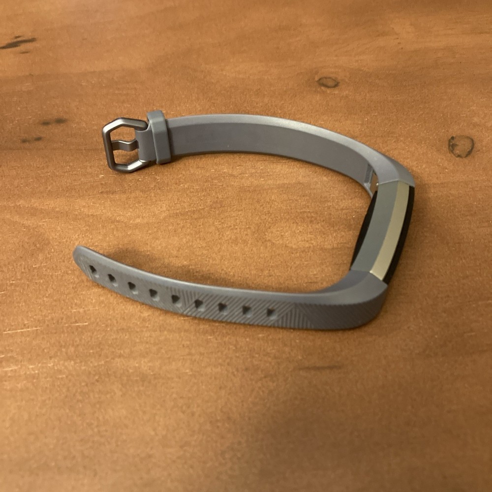 Fitbit Alta HR Activity Tracker FB408 Gray No Charger Tested Works