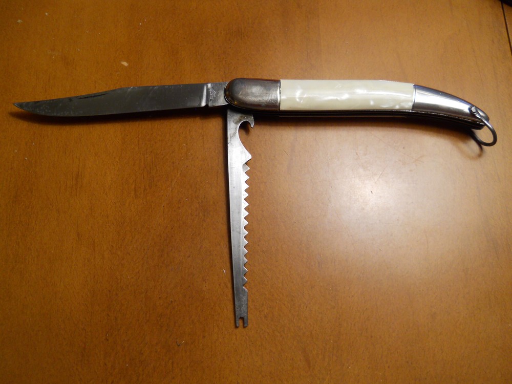 Vintage EIG Cutlery,Italy, 2 Blade Knife tight Handles