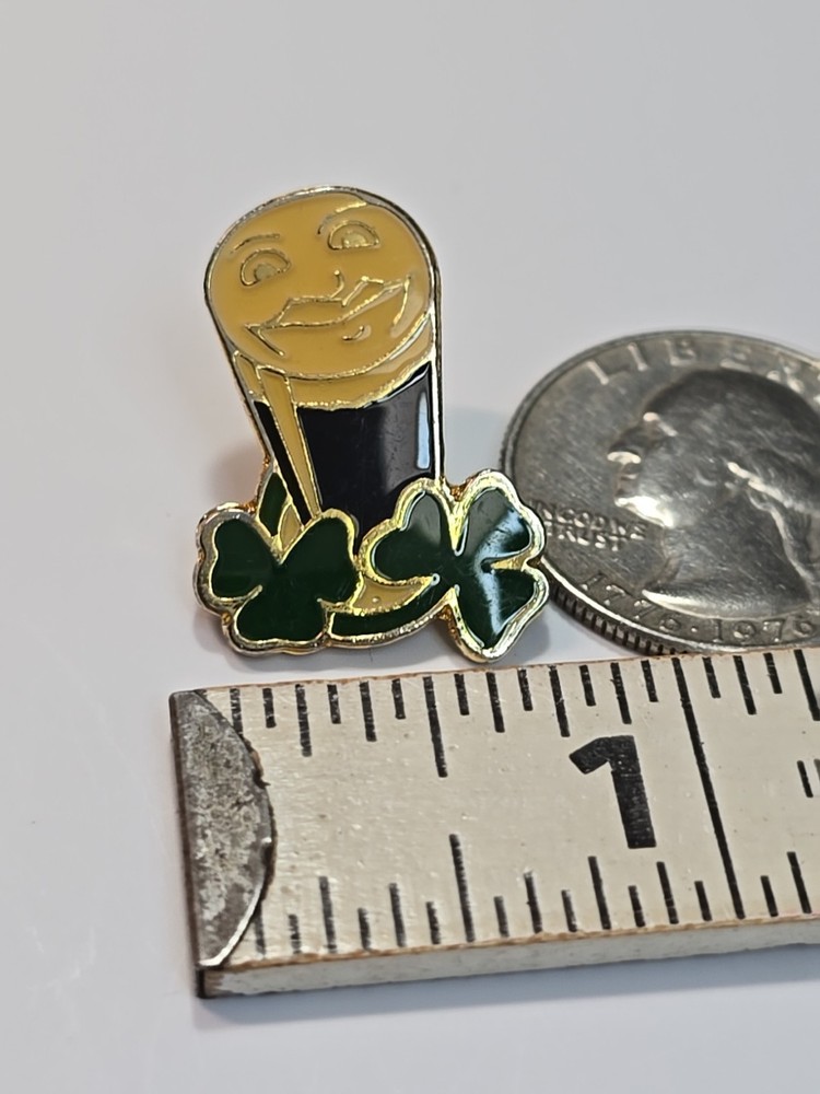 Guinness Smiling Pint Lapel Pin Shamrocks
