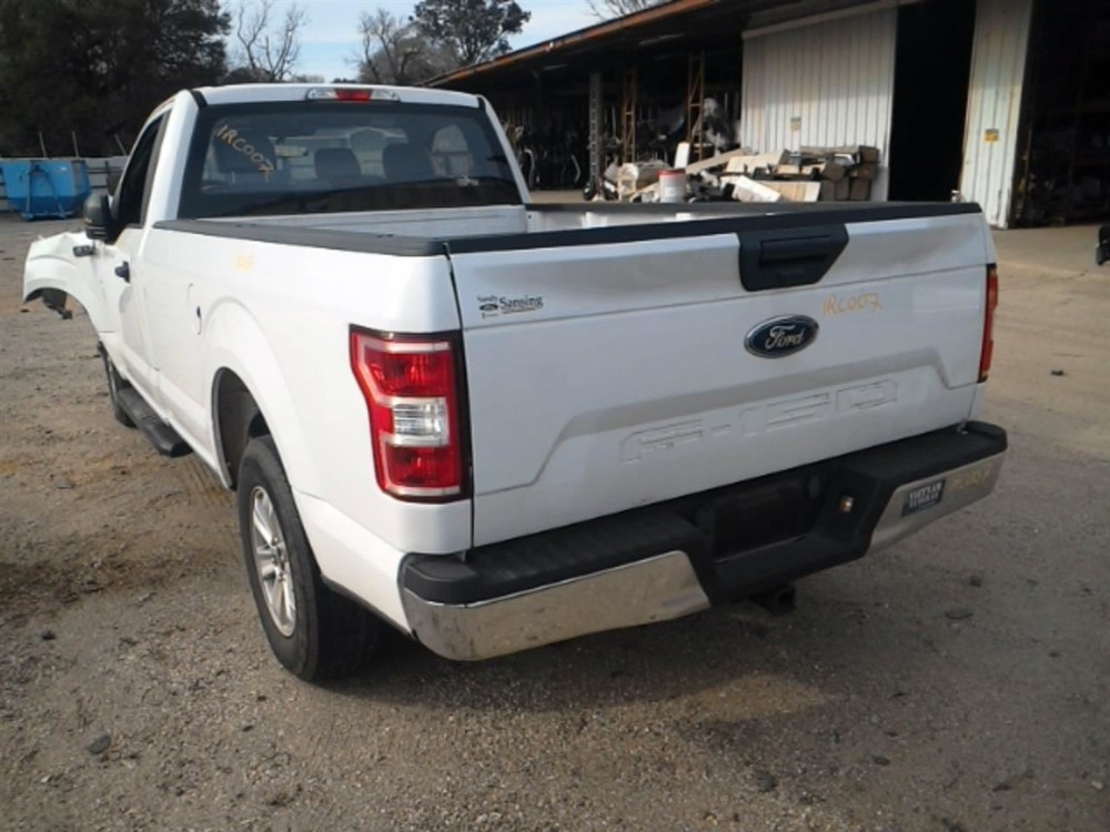 F150 2019 High Mounted Stop Light 104820185