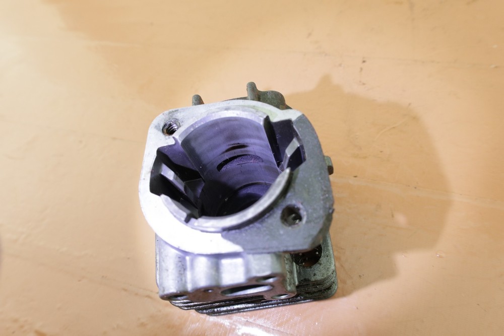 Weed Eater BV 2000 Blower OEM Cylinder & Piston 028776