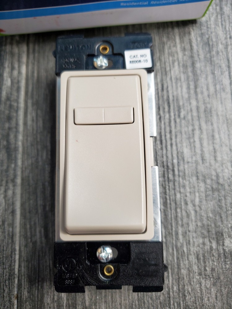 Leviton RE151-CA Switches
