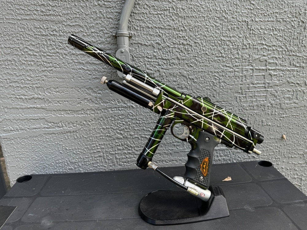 Belsales/Planet Eclipse Evolution Autococker Fully Working Stock Evo Pnuematics