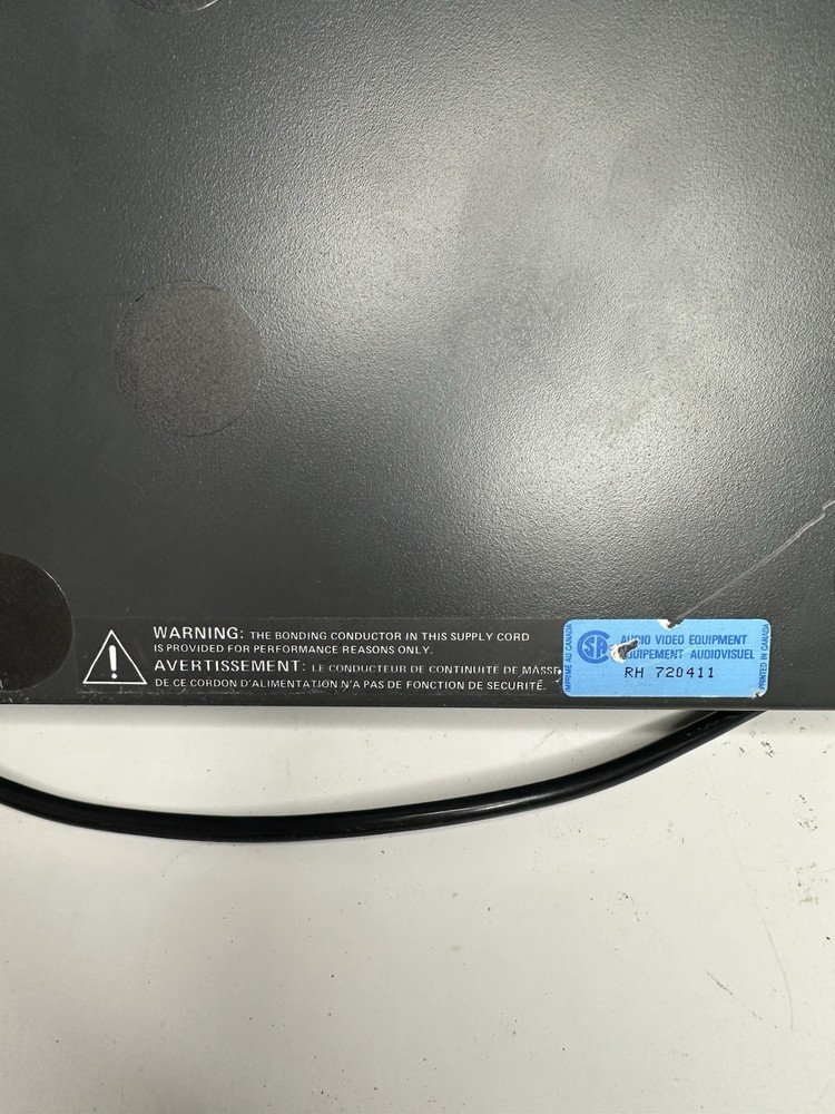 Bose 402C II Systems Controller Crossover Rack Unit Powers On Tested Light