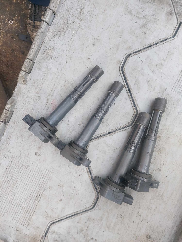 HONDA VFR 800 VFR800 2003 IGNITION COILS X 4