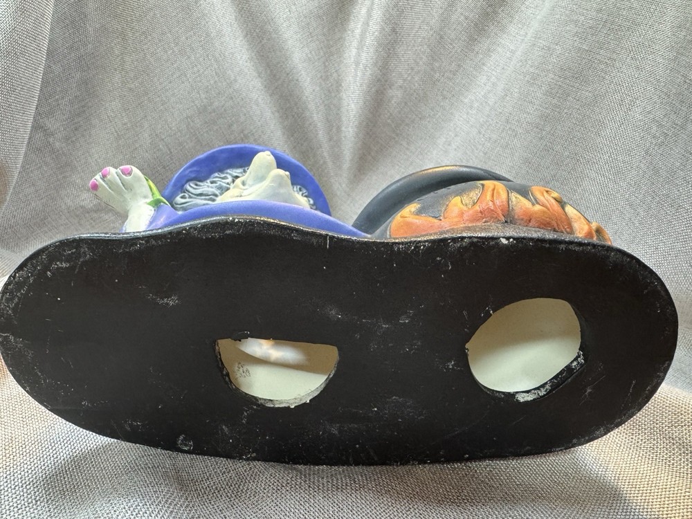 Vtg Halloween Witch Cauldron Brew Ceramic Mold Figurine Decor