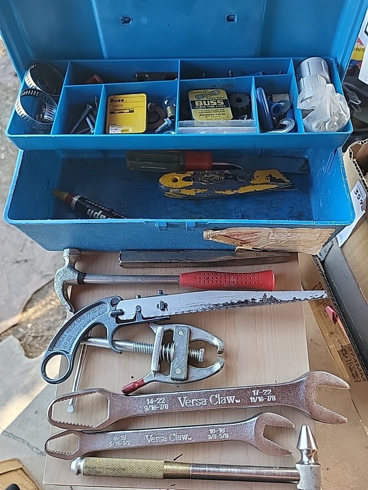 Mersa Claw Multi-Sized Wrench 2 PIECE Set Plus Misc Tools Box For Handyman