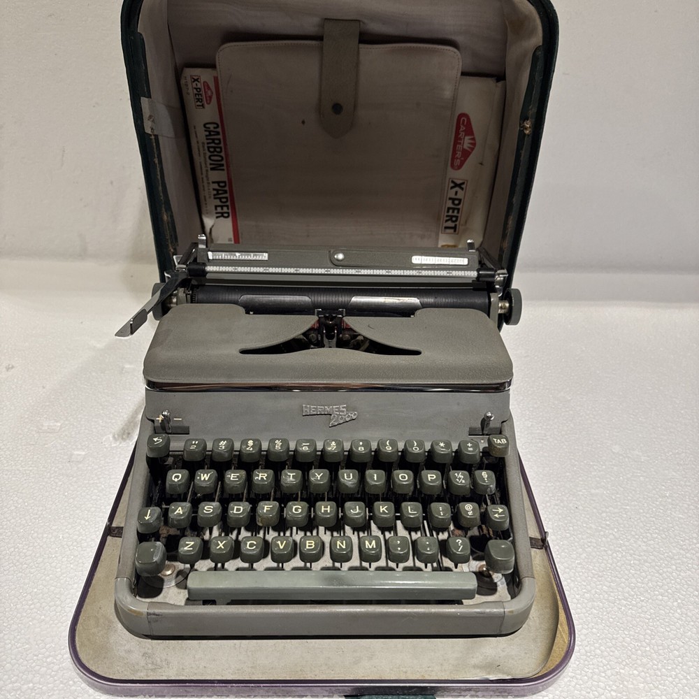 Vintage RARE 1950s Hermes 2000 Manual Typewriter See Description