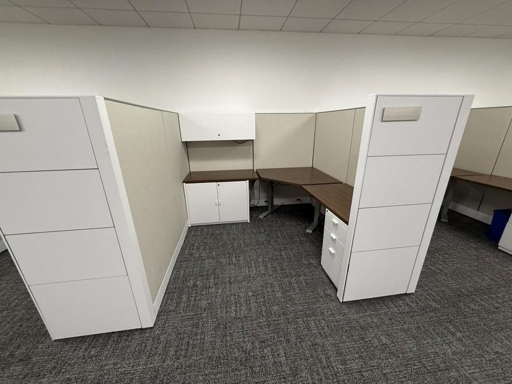 Knoll Dividends 8x8 Used Cubicles