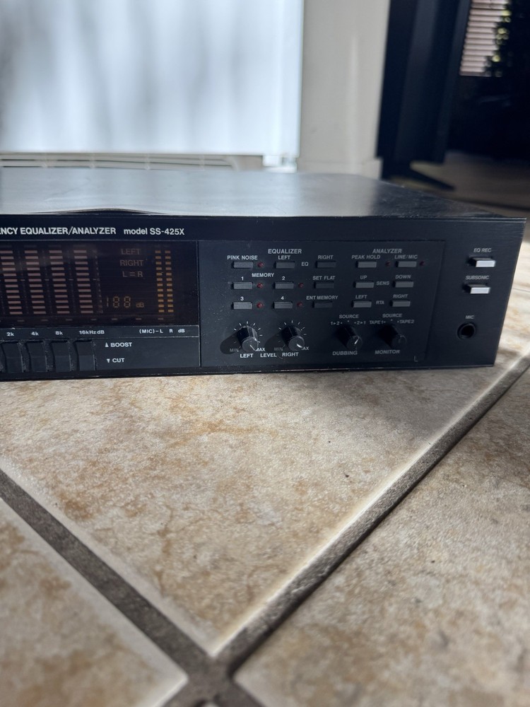 Rare ADC SS-425x Computer Memory Frequency Equalizer/Analyzer