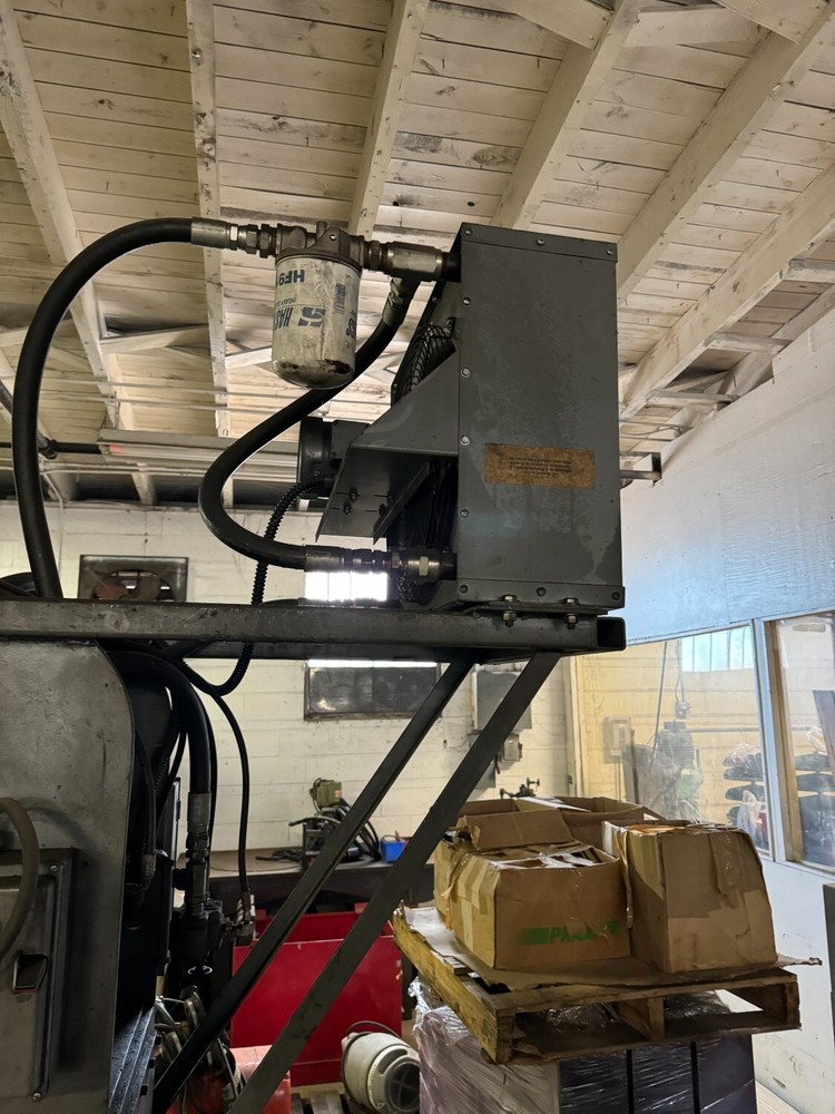 Dennison 10 Ton Hydraulic Press, Palm Buttons