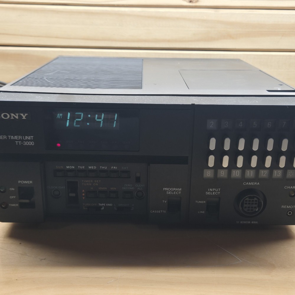 Sony TT-3000 Portable Programmable Digital Cassette Tuner Timer Unit UNTESTED