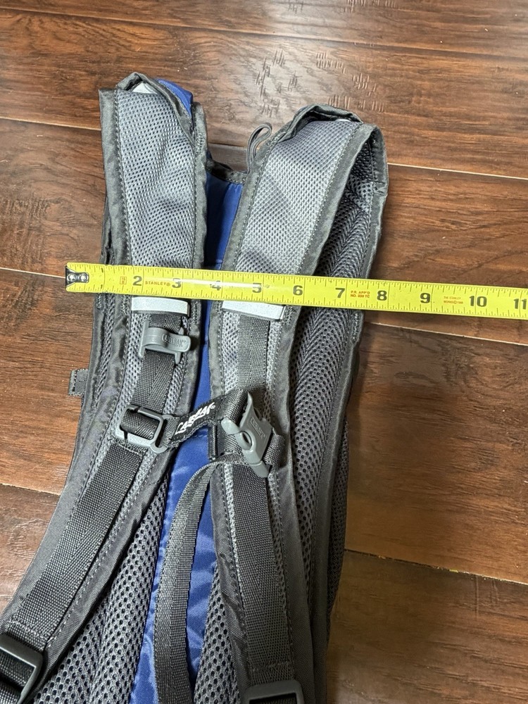 Camelbak Rogue Hydration Pack Blue No Bladder Hiking Running Backpack Used