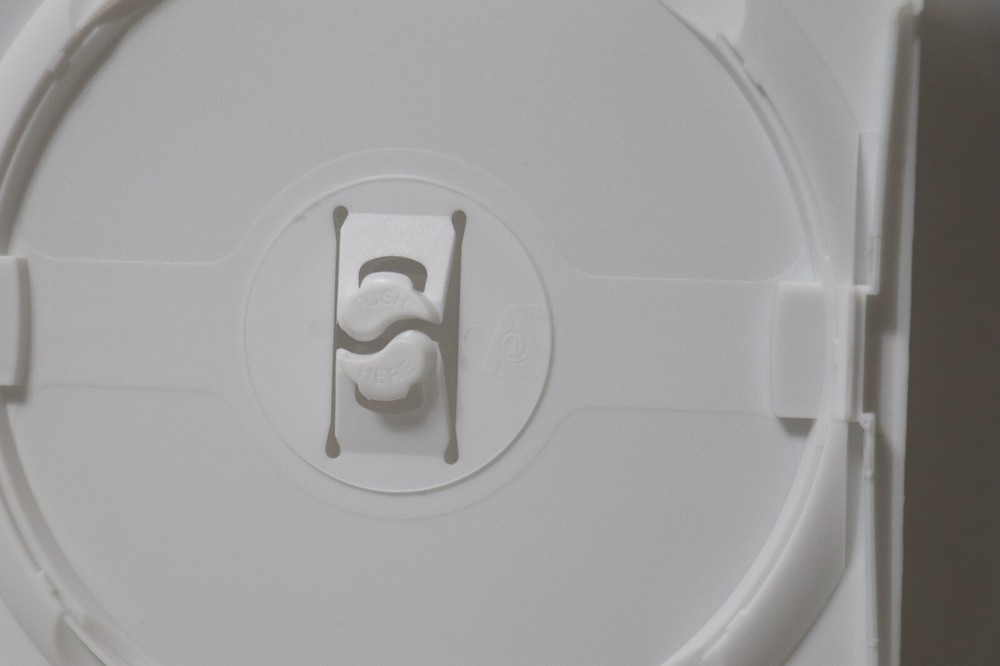 Genuine Amaray Eco-Lite 1-Disc Single 14mm White DVD Replacement Case Shell NEW