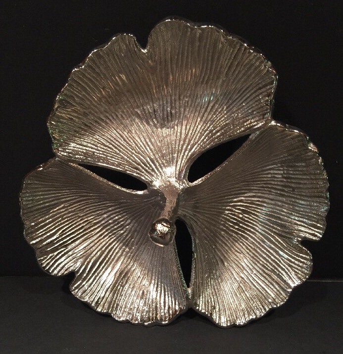 Metal Nut Dish Leafe Desgn Three Compartment