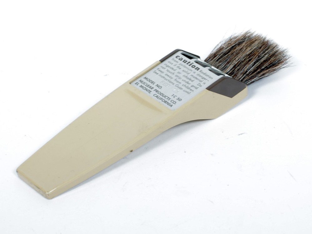 Staticmaster ionizing dust brush with box #1979