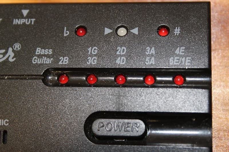 Fender Digital Auto Tuner It-10
