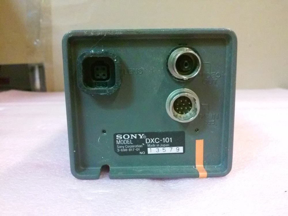 SONY DXC-101 CCD Color Video Camera