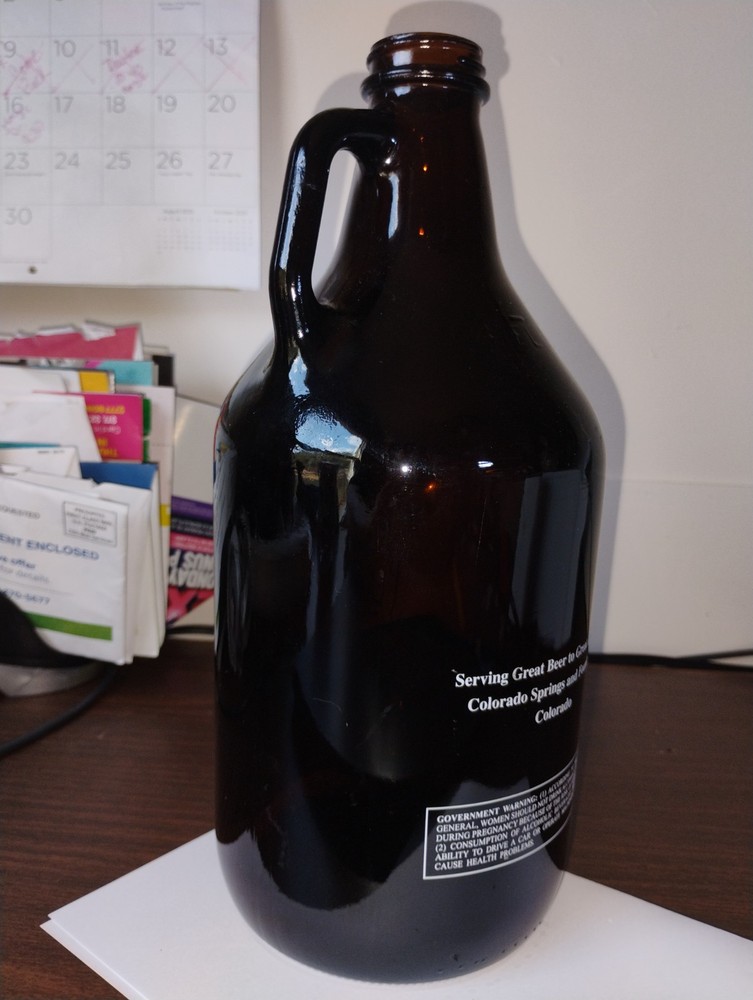 Peak N Pines jug/jar