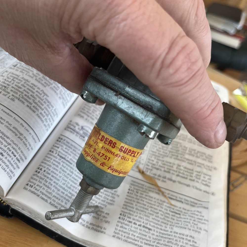 Vintage Lp Regulators Lot 2 Model 718 B