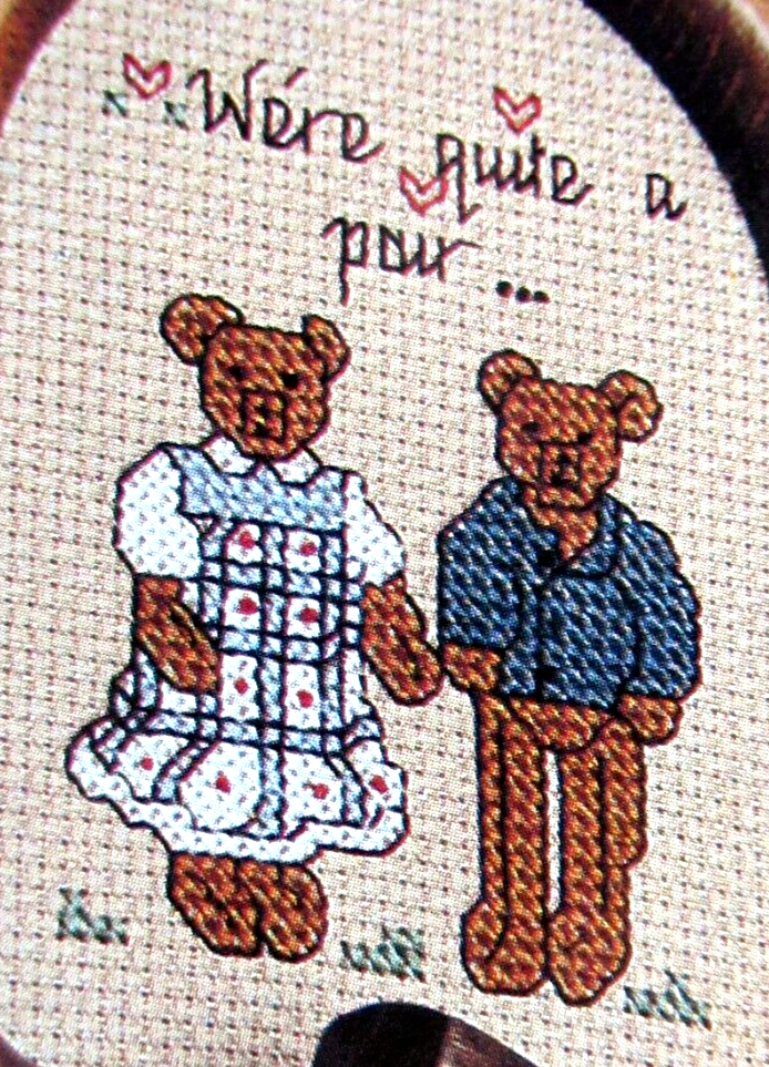 Christmas Winter Memory Friendly Messages Santas Helper CROSS STITCH PATTERNS