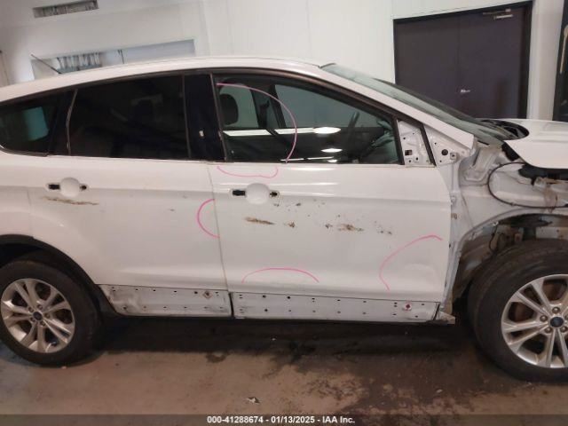 Console Front Floor SE Fits 17-19 ESCAPE 4595136