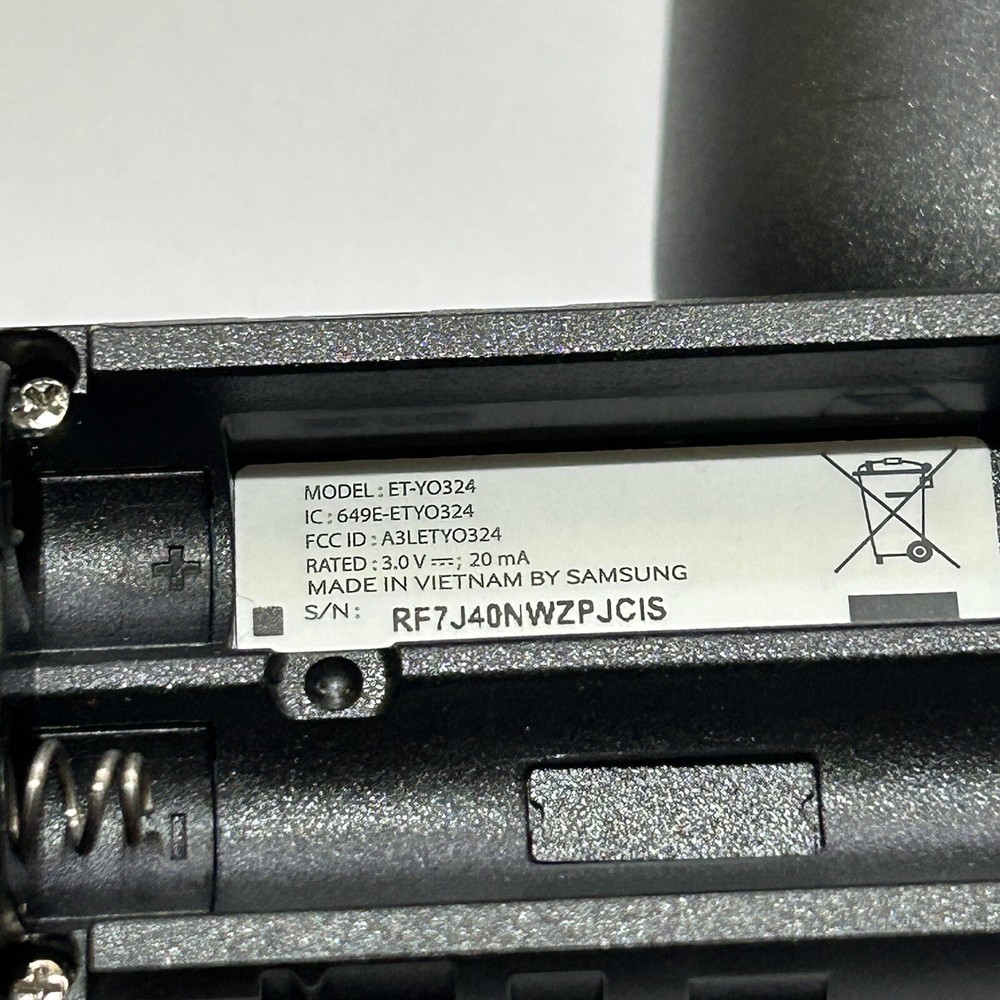 Samsung Gear VR Virtual Reality Bluetooth Controller Model ET-Y0324