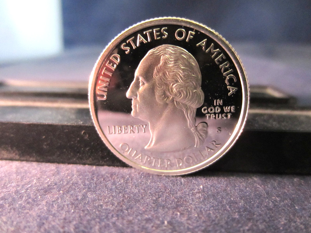 2006-S Silver Quarter North Dakota Deep Cameo Mirror Proof Upper Grade Range