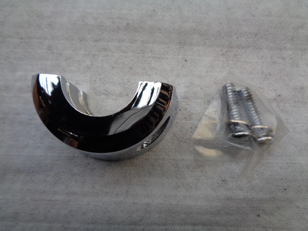 Chrome Smooth Handlebar Mounting Clamp Harley-Davidson 1996 & Up Use With CCI