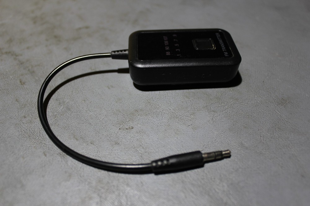 SCOSCHE FMT4R FM Transmitter with 20 Frequency Selections