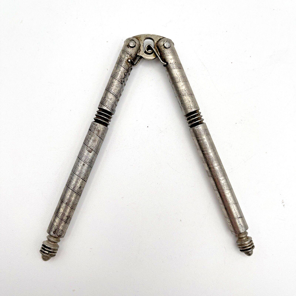 Very Vintage Nut Cracker 5inches