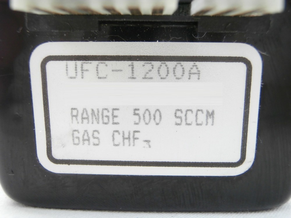 UNIT Instruments UFC-1200A Mass Flow Controller 500 SCCM CHF3 Working Spare