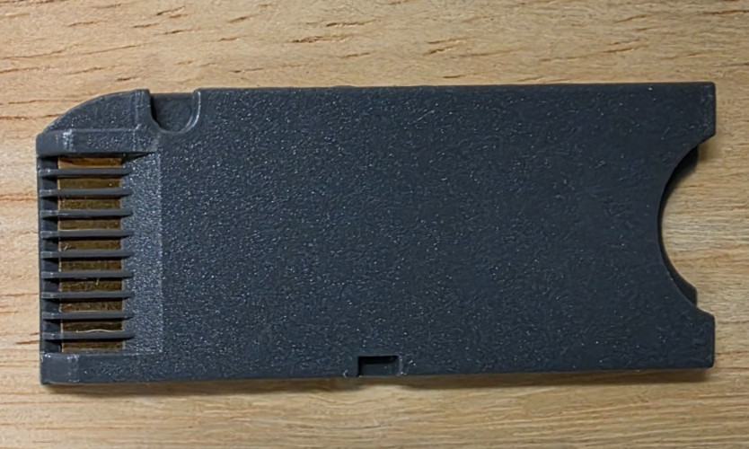 Sony M2 MSAC-MMS Card Adapter with case.