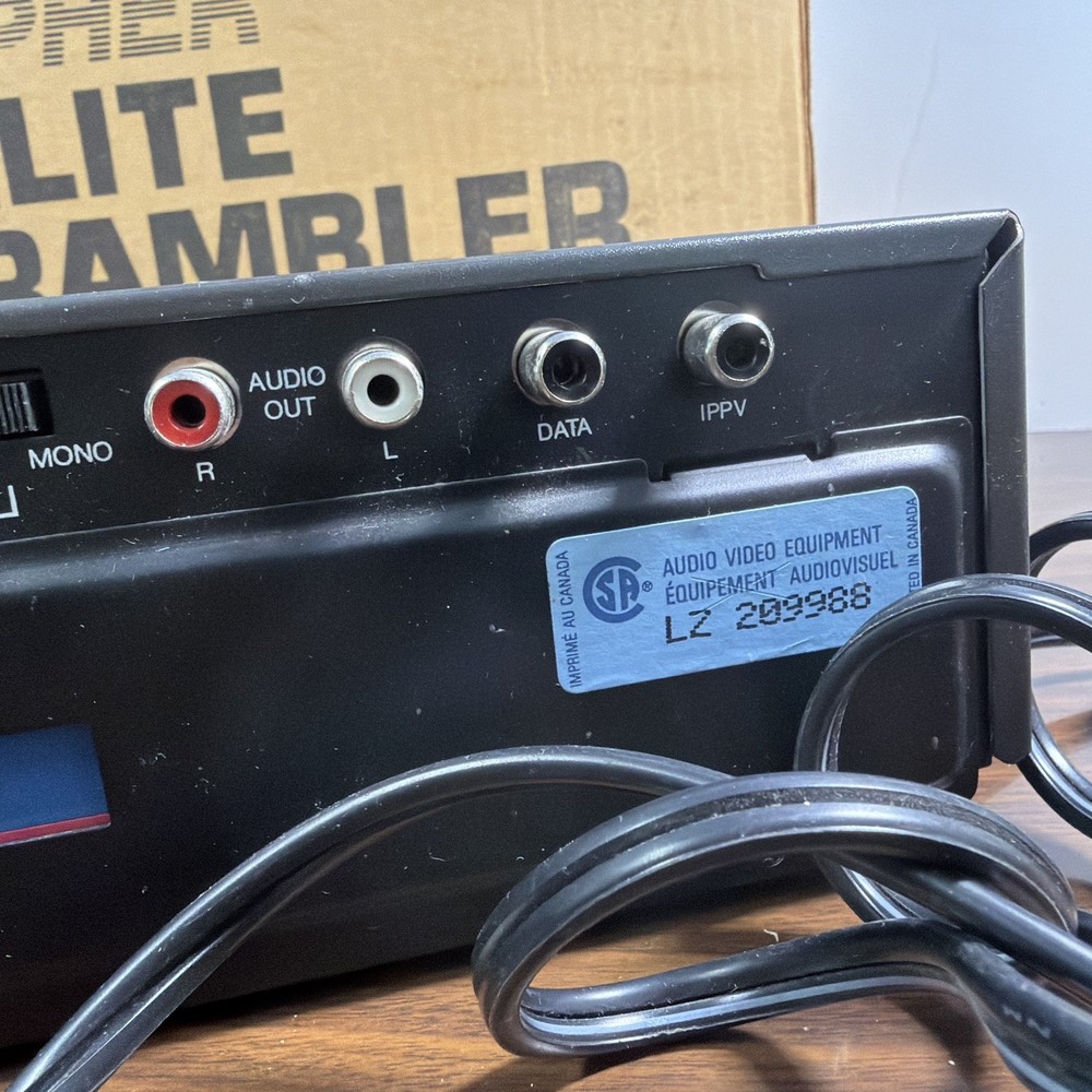 Channel Master VideoCipher II VC2100E Satelite Descrambler / Reciever Untested