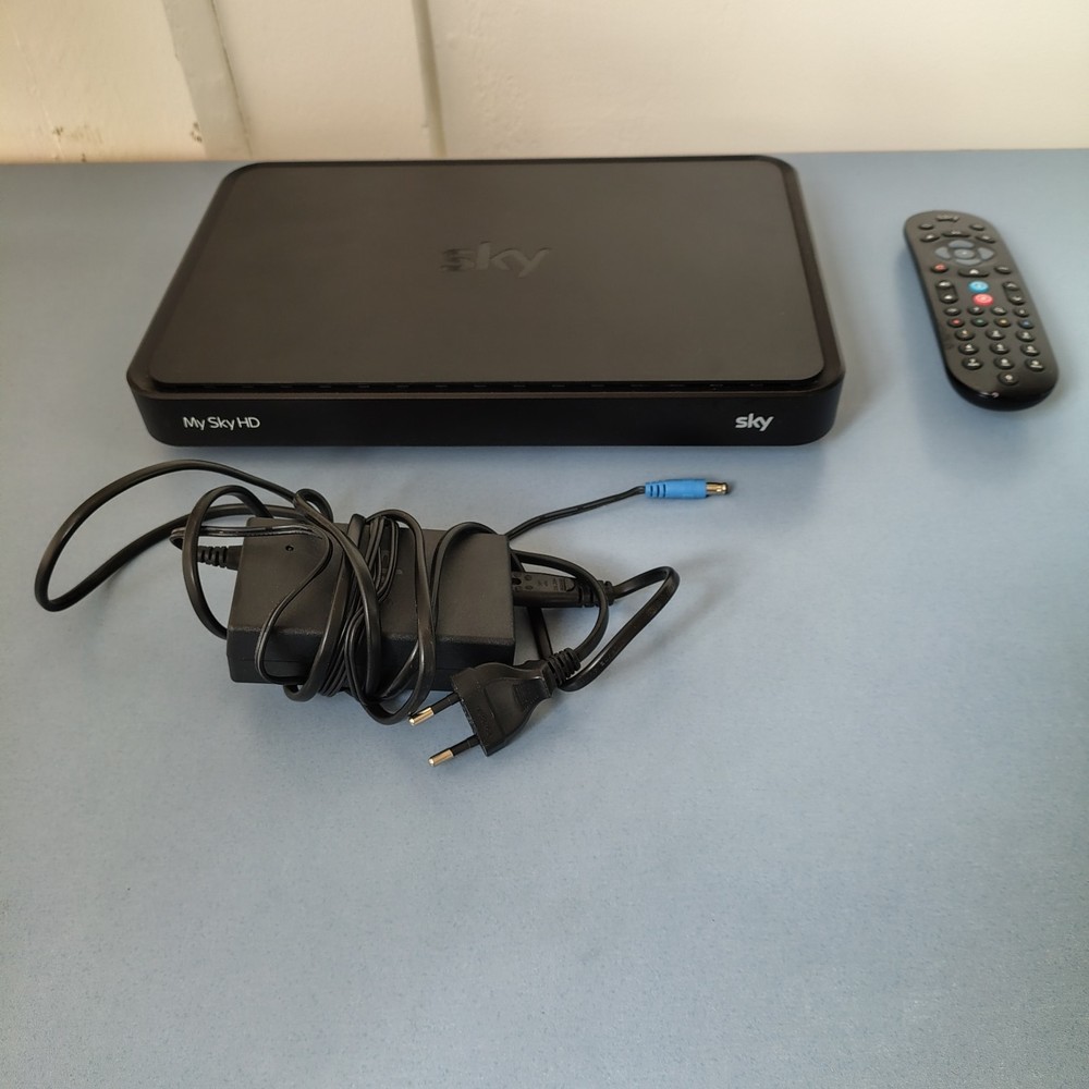 MY SKY HD HUMAX ESi-160 WIFI DECODER WITH DIGITAL TERRESTRIAL INTEGRATED HARD DISK