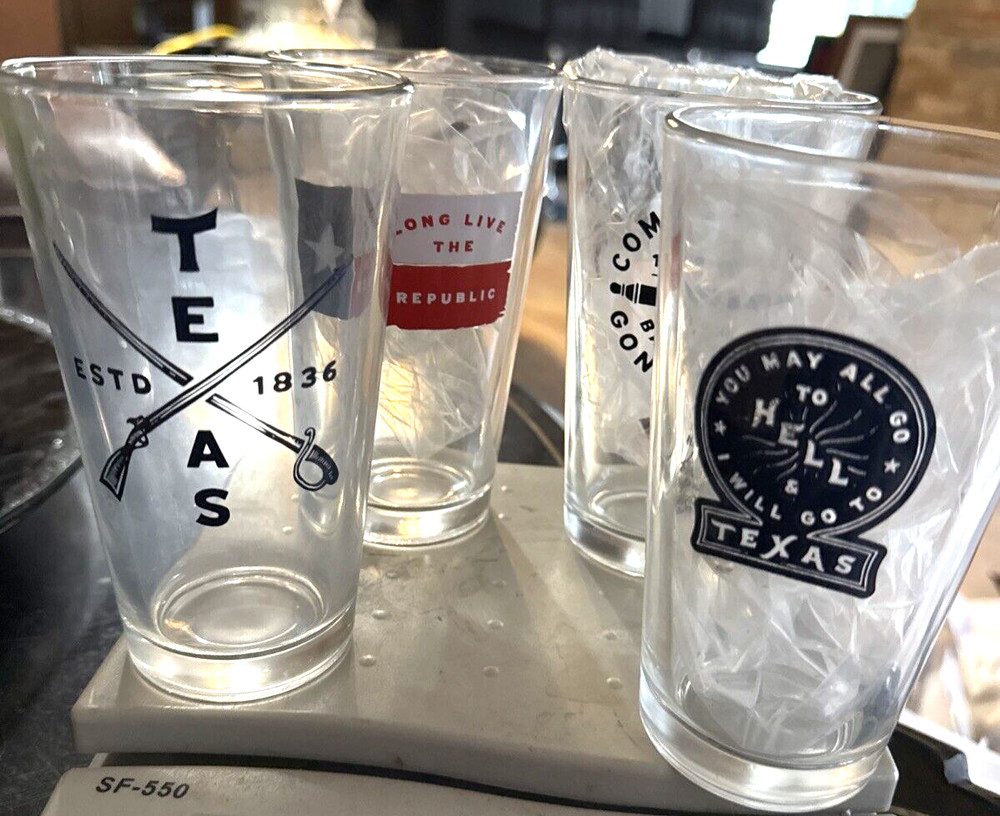 Vintage Texas Barware 4 pc Set NIB gw