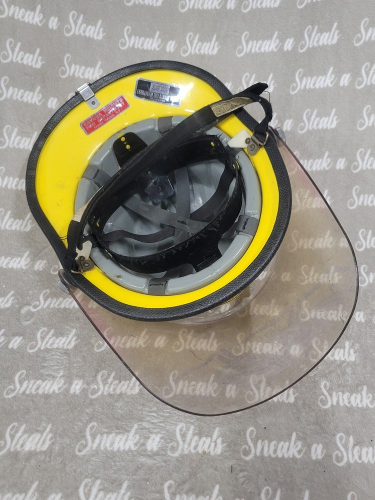 Cairns Firefighter Helmet