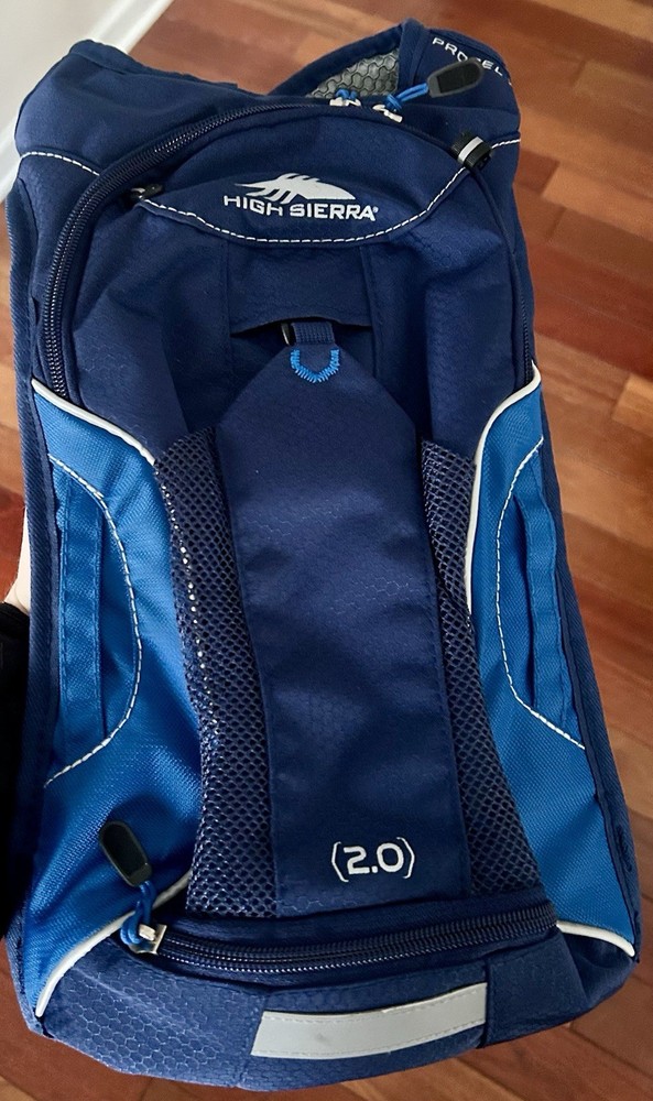 High Sierra Propel 70 Hydration Pack 2.0 Airflow Cooled Backpack Blue - New tags