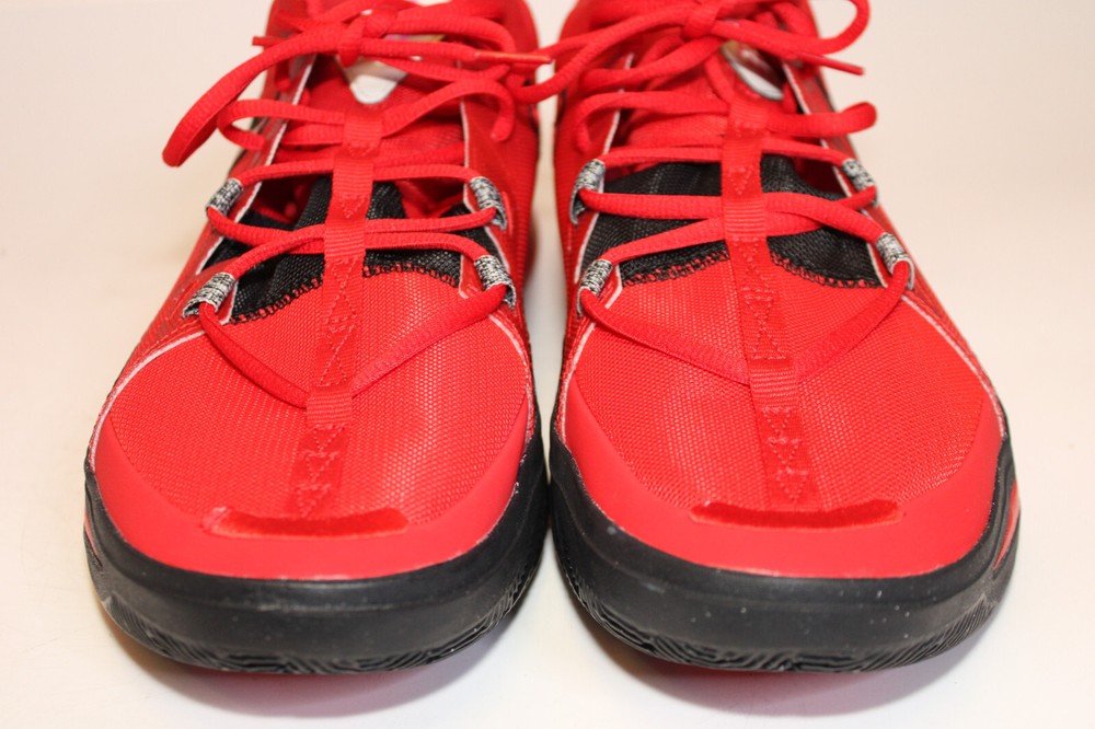 Nike Kyrie Flytrap 6 University Red DM1125-600