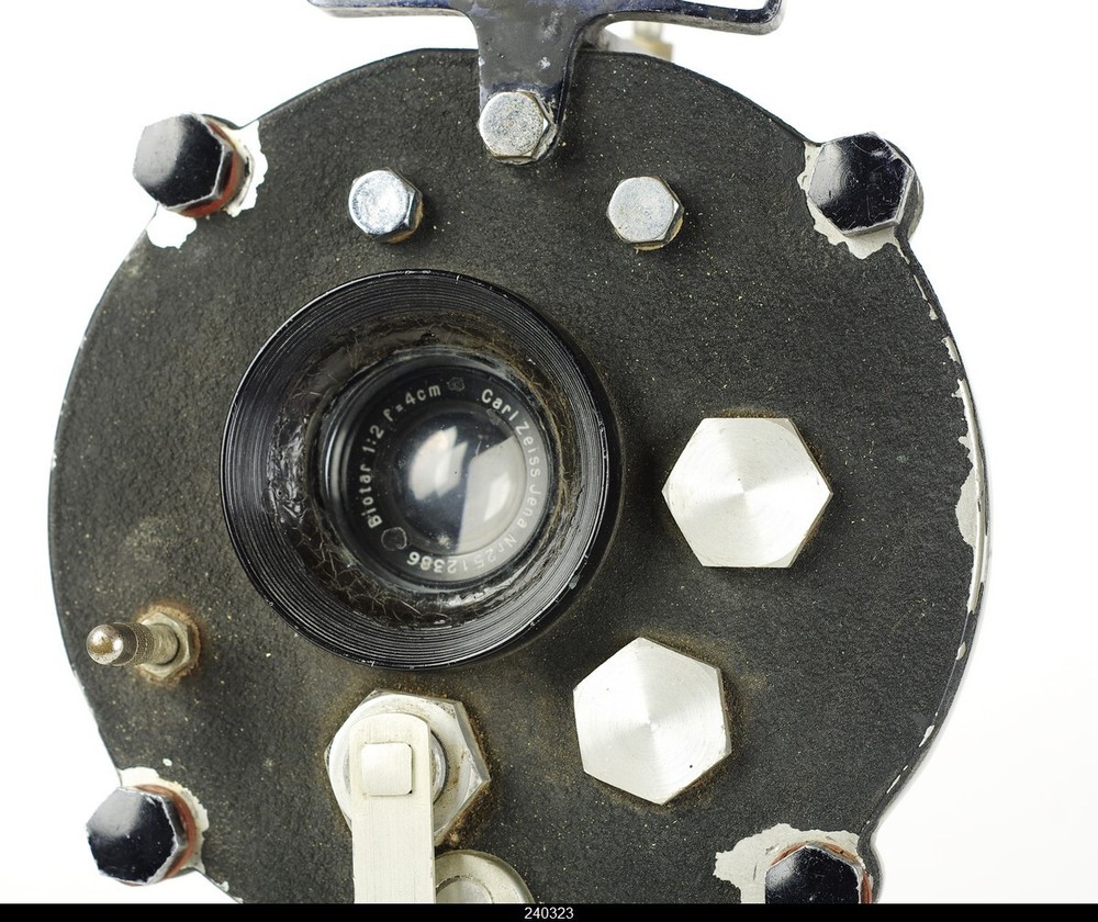 Camera Robot Biotar 2/4cm With Orginal Rebikoff Underwater Housing Case